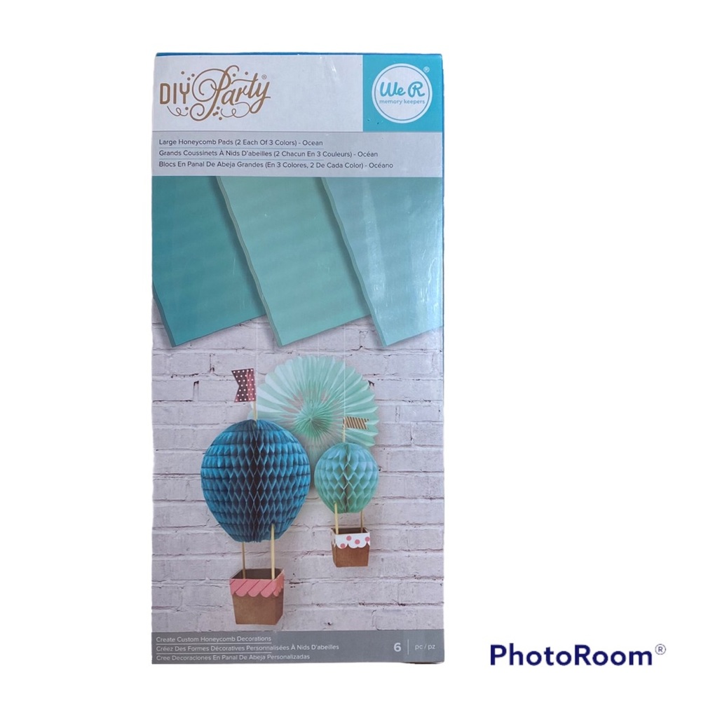 💥 2 for 12 or 4 for 20 💥  Large Honeycomb Pads from We R Memory Keepers